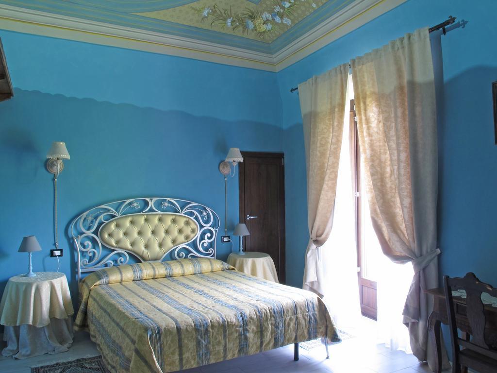 Palazzo Diamante Hotel Calascio Exterior photo